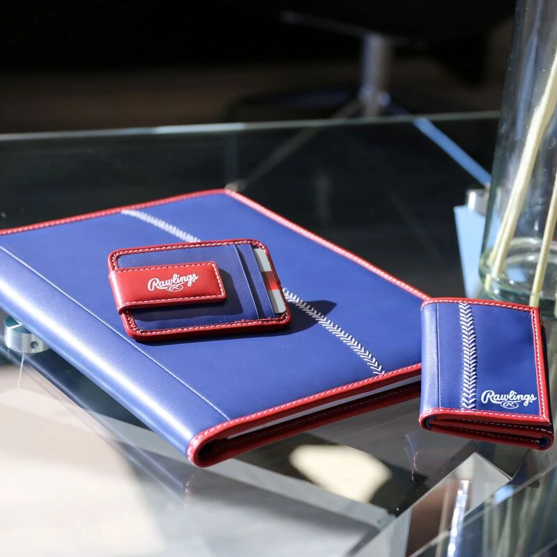 Rawlings "Pop" Baseball Stitch Bi-Fold Leather Wallet 6 Rawlings "Pop" Baseball Stitch Bi-Fold Leather Wallet - Image 6