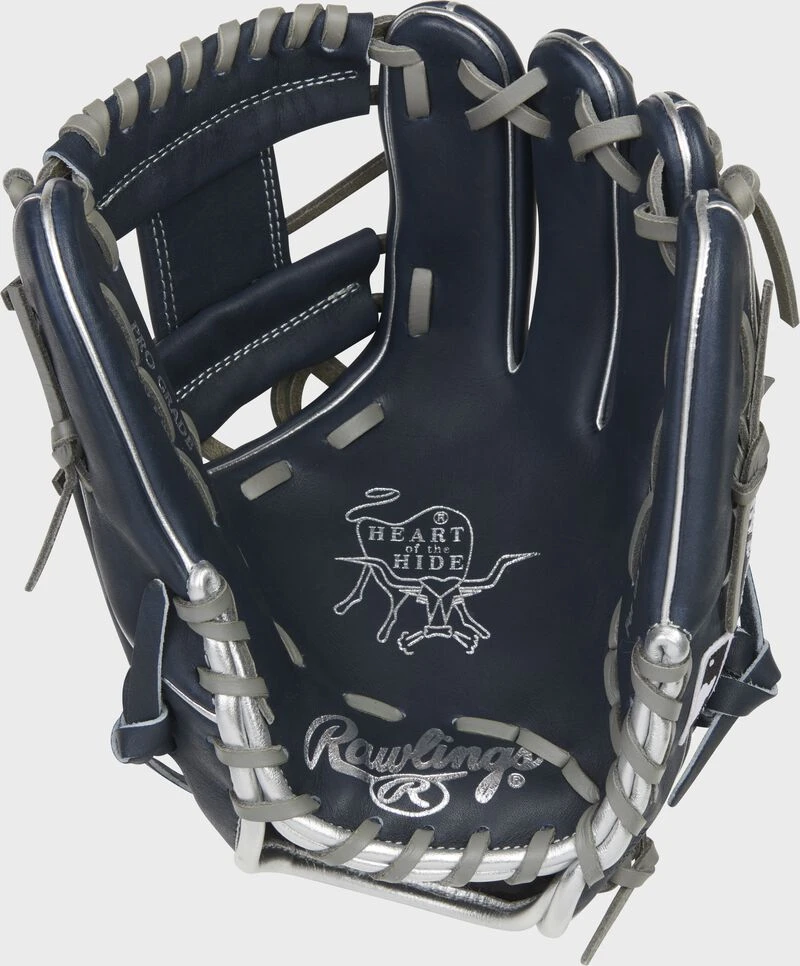 Rawlings 2023 New York Yankees Heart Of The Hide Glove 3 Rawlings 2023 New York Yankees Heart Of The Hide Glove - Image 3