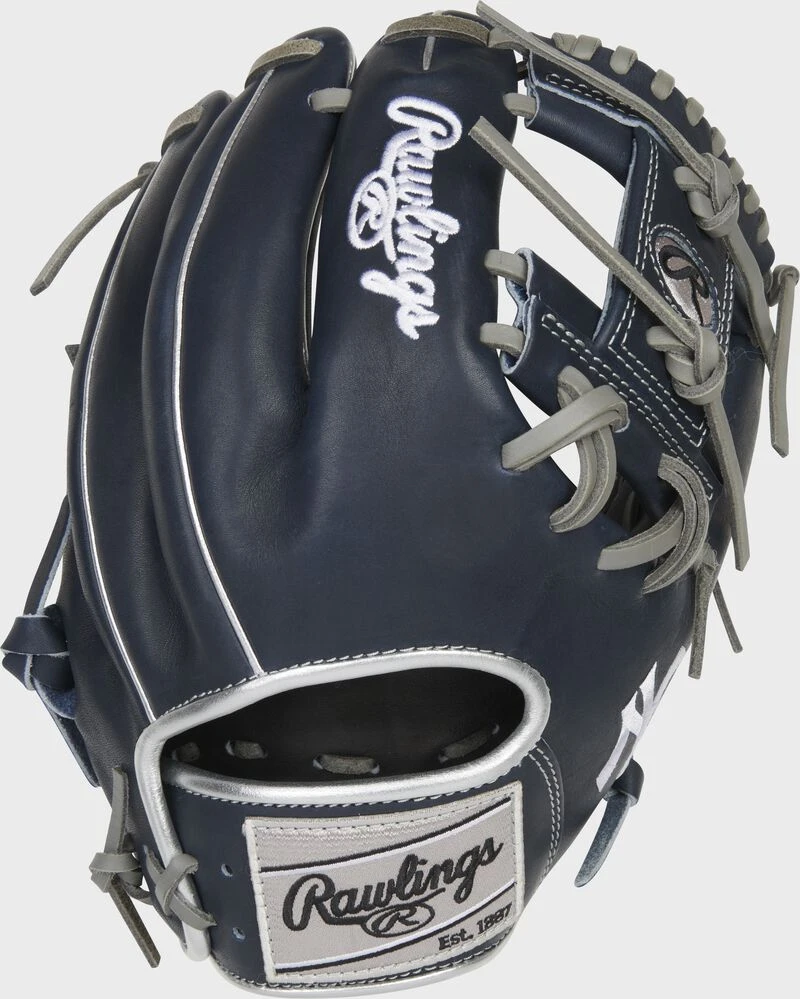 Rawlings 2023 New York Yankees Heart Of The Hide Glove 2 Rawlings 2023 New York Yankees Heart Of The Hide Glove - Image 2